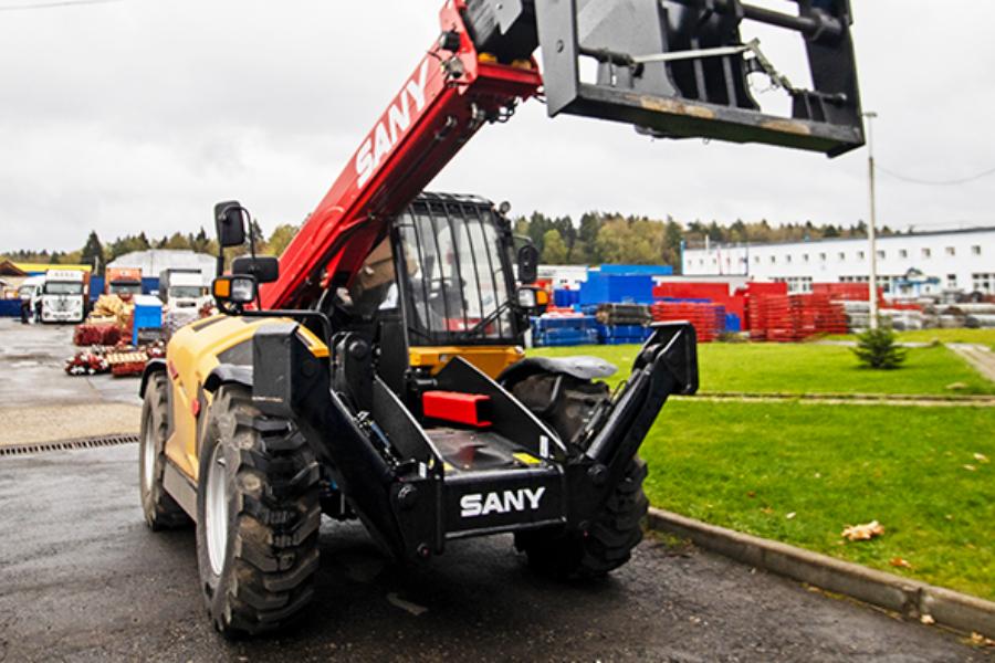 Телескопический погрузчик Sany STH1440Е